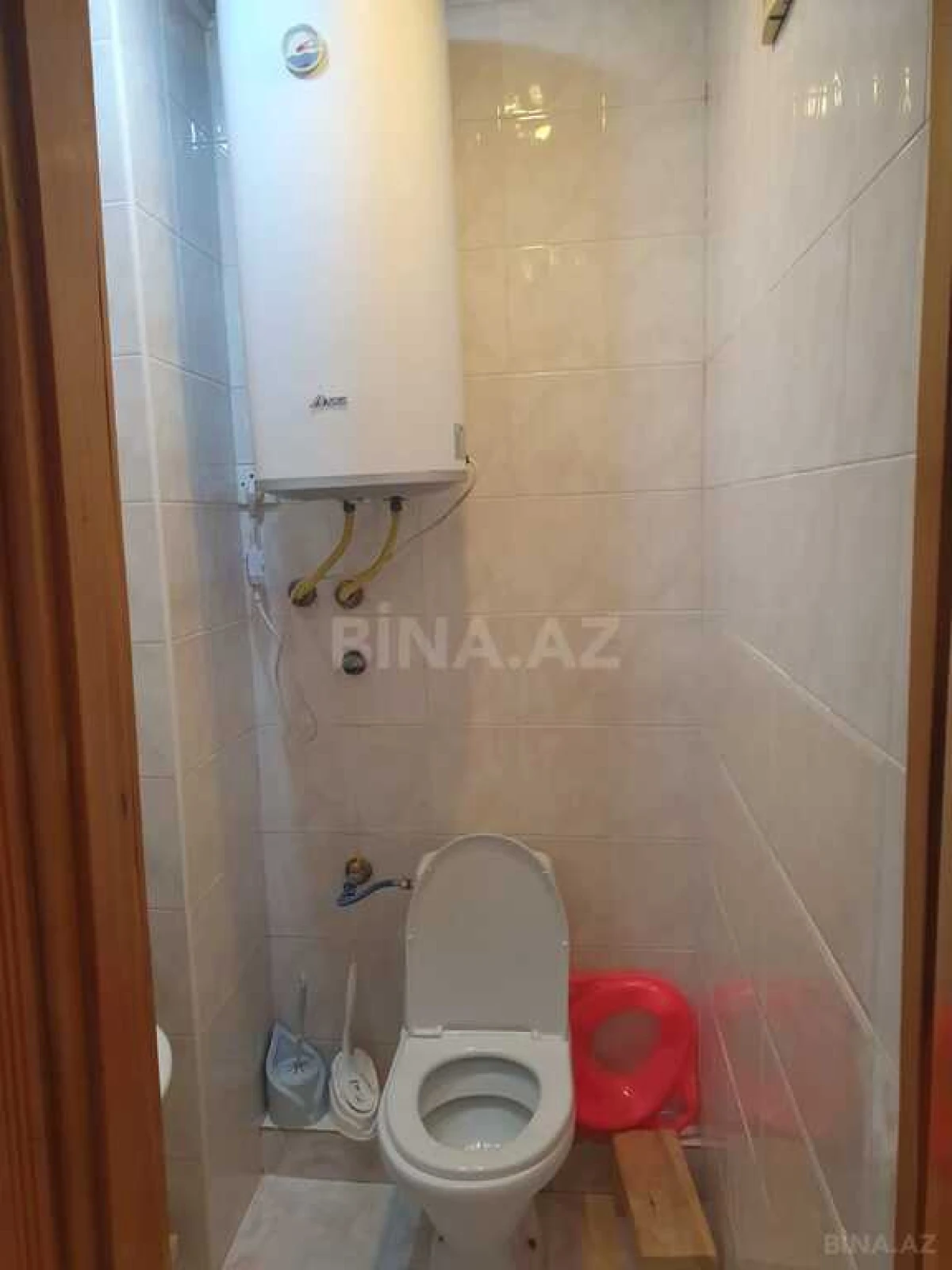 Satılır 4 otaqlı mənzil 150 m²