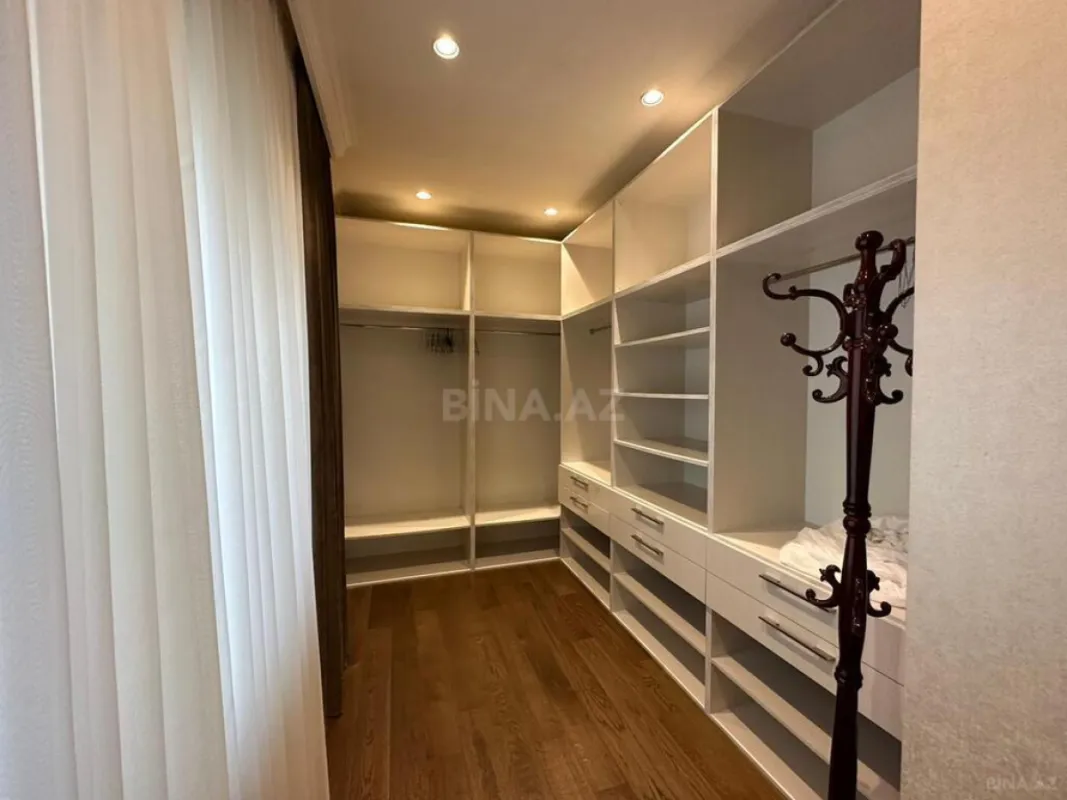 Kirayə verilir 5 otaqlı həyət evi 360 m²