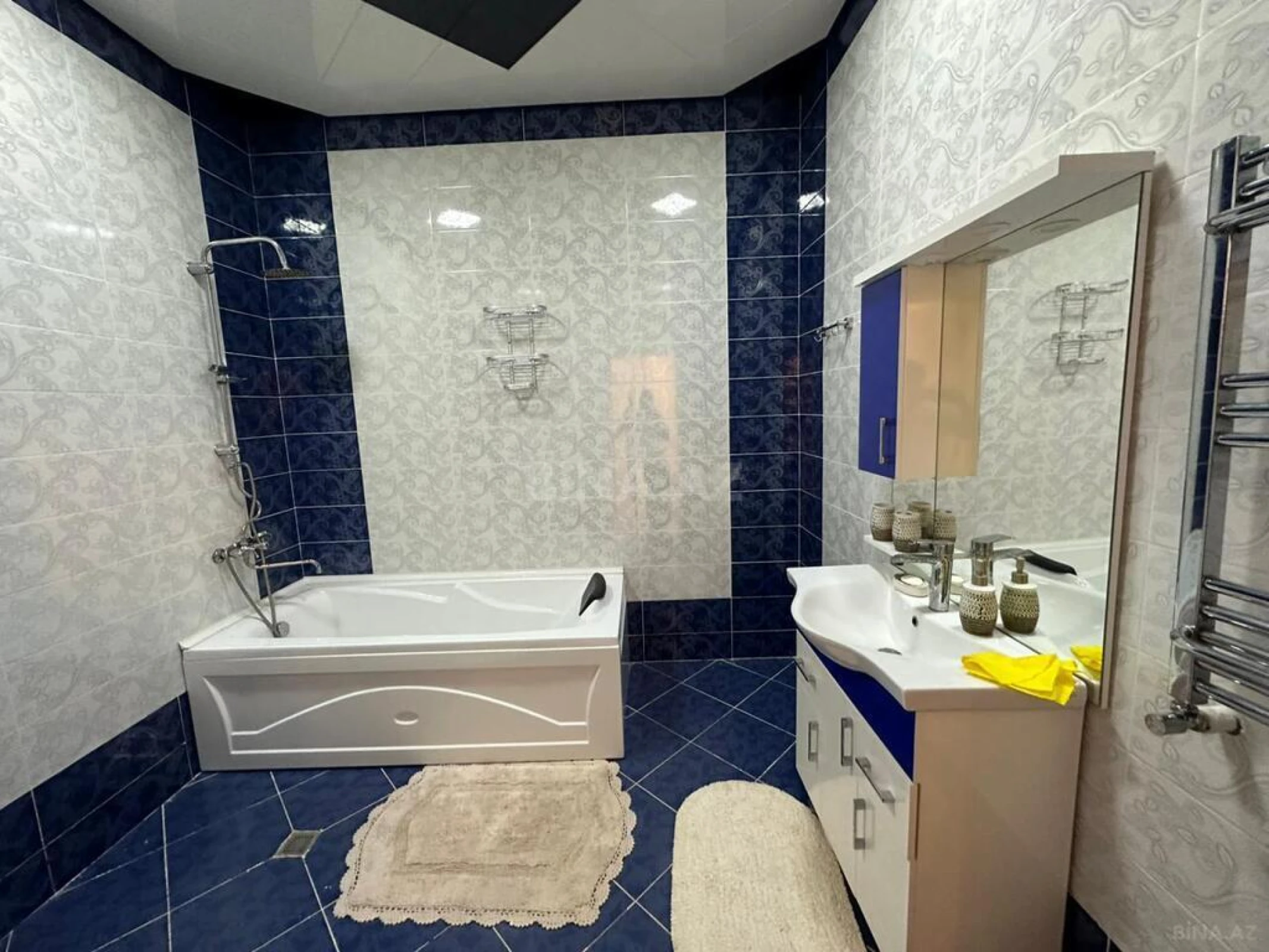 Kirayə verilir 5 otaqlı həyət evi 360 m²