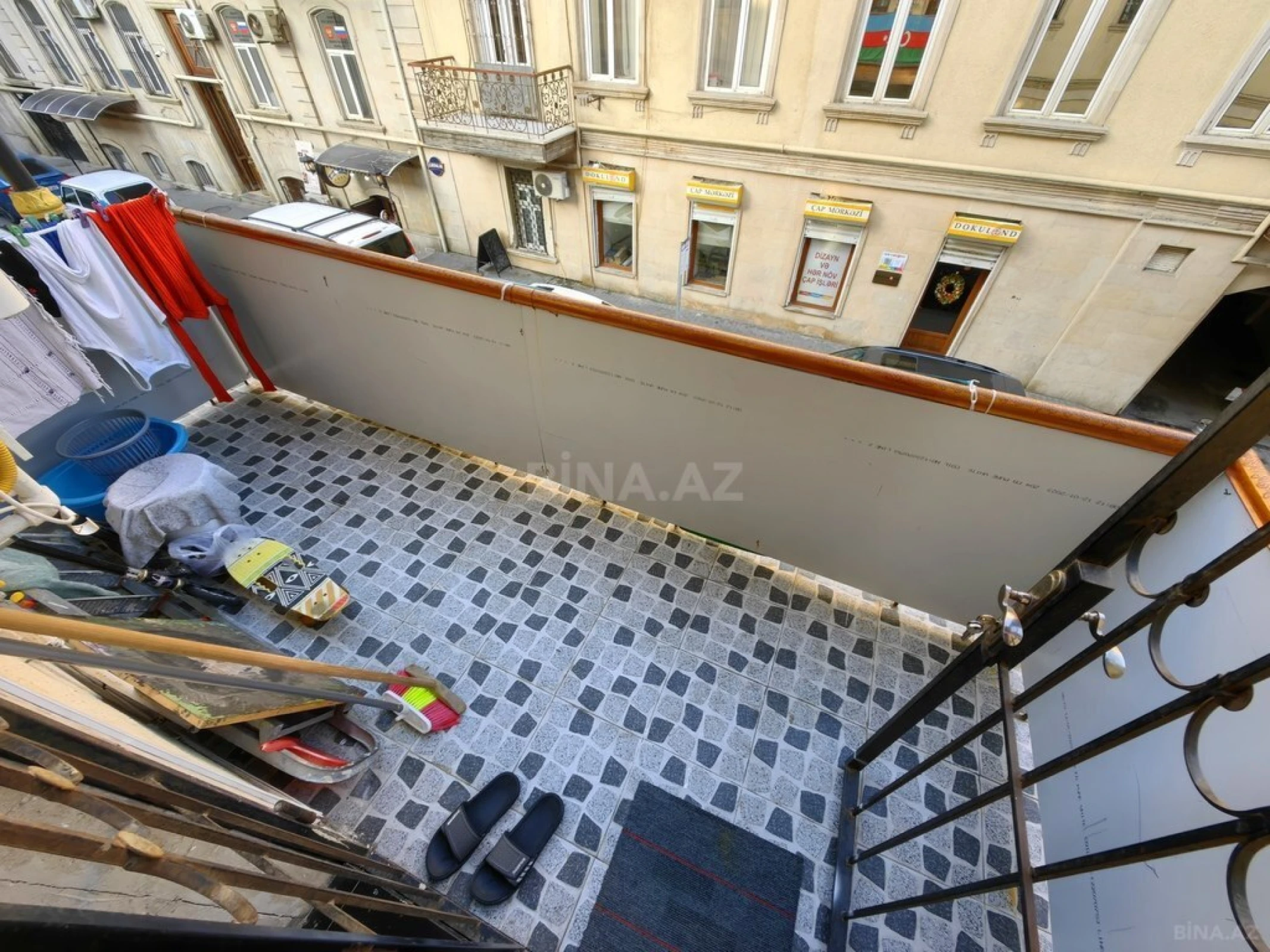 Satılır 4 otaqlı mənzil 185 m²