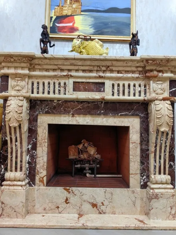 Satılır 4 otaqlı mənzil 185 m²