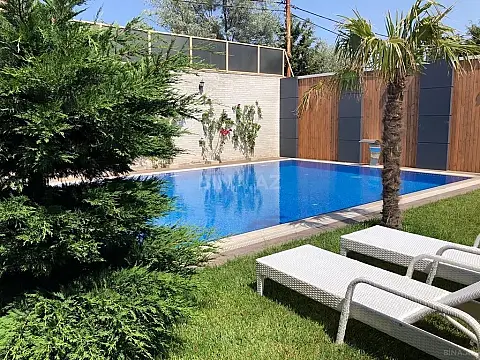 Kirayə verilir 5 otaqlı həyət evi 350 m²