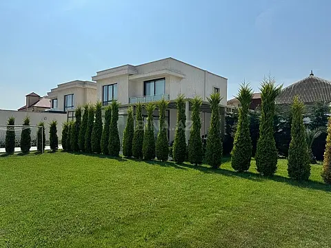 Kirayə verilir 5 otaqlı həyət evi 350 m²