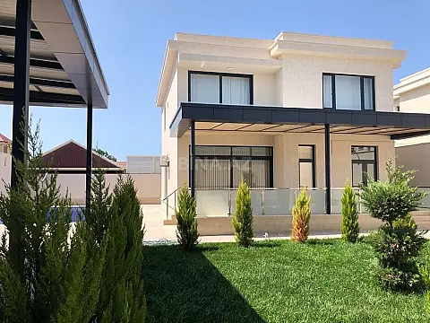 Kirayə verilir 5 otaqlı həyət evi 350 m²