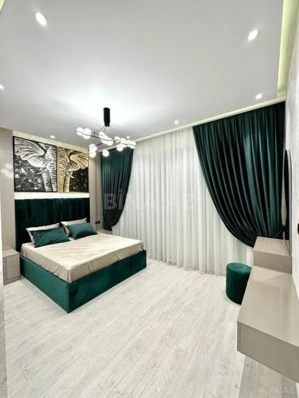 Kirayə verilir 5 otaqlı həyət evi 400 m²