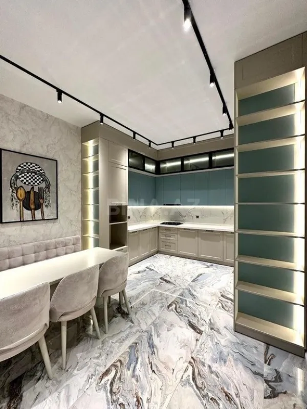 Kirayə verilir 5 otaqlı həyət evi 400 m²