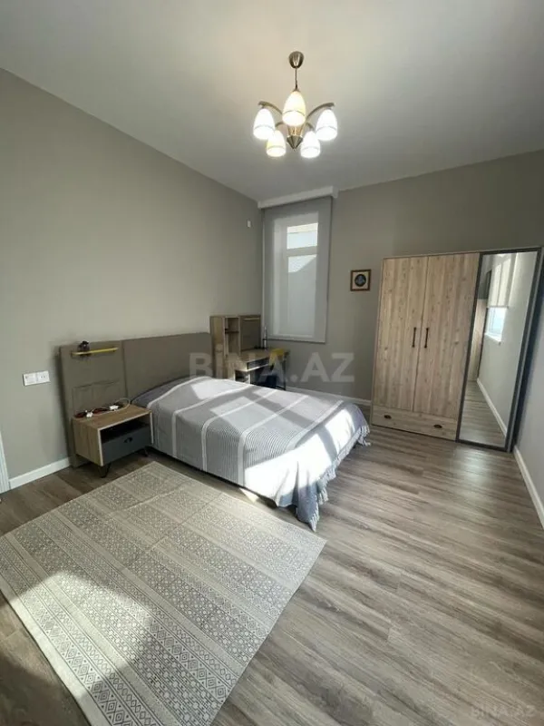 Kirayə verilir 5 otaqlı həyət evi 220 m²