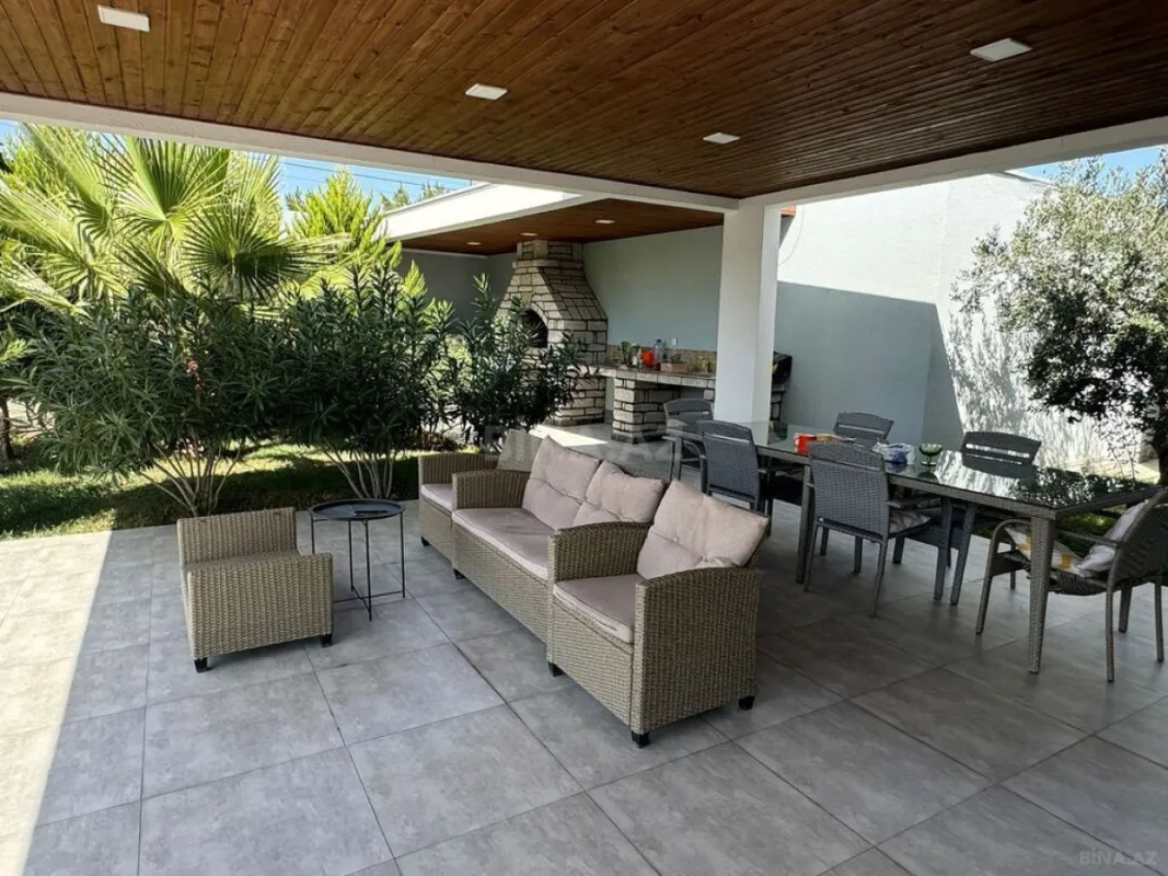 Kirayə verilir 5 otaqlı həyət evi 220 m²