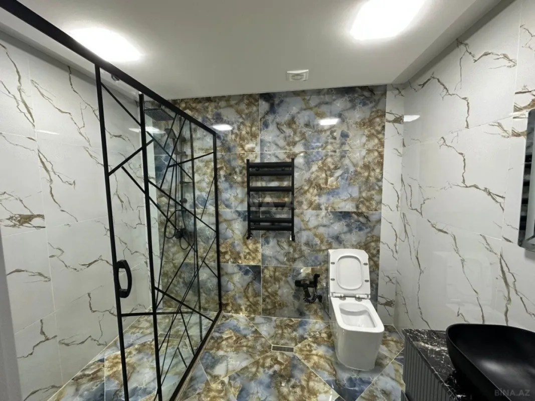 Kirayə verilir 5 otaqlı həyət evi 300 m²