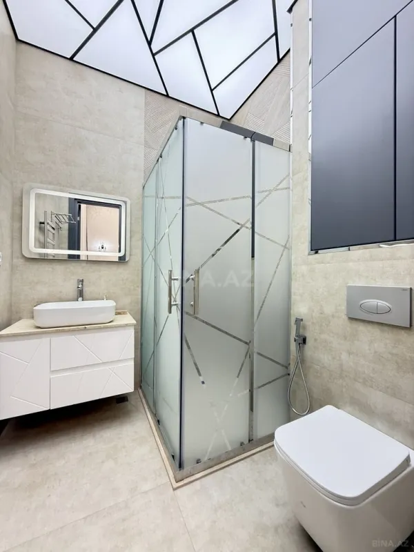 Satılır 4 otaqlı həyət evi 220 m²