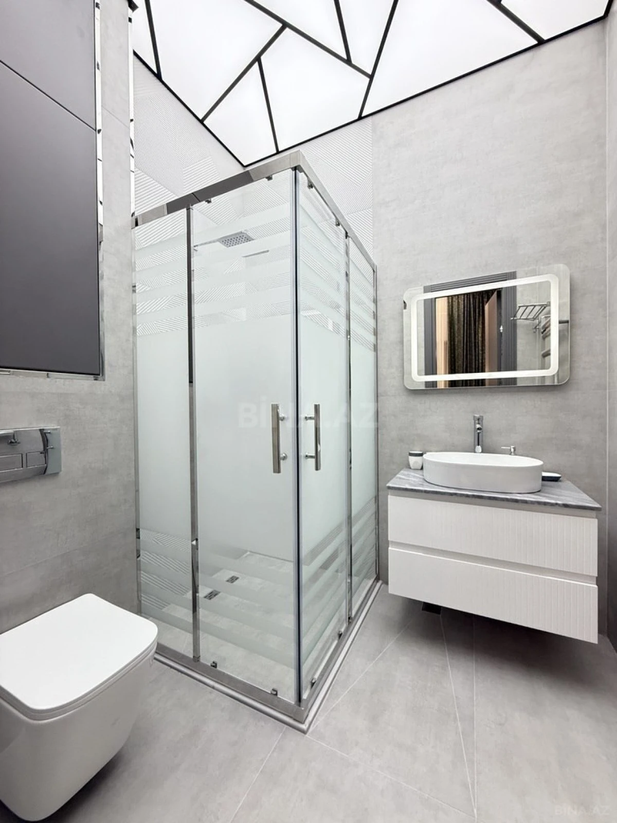 Satılır 4 otaqlı həyət evi 220 m²