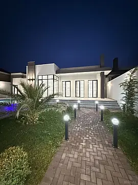 Satılır 4 otaqlı həyət evi 220 m²