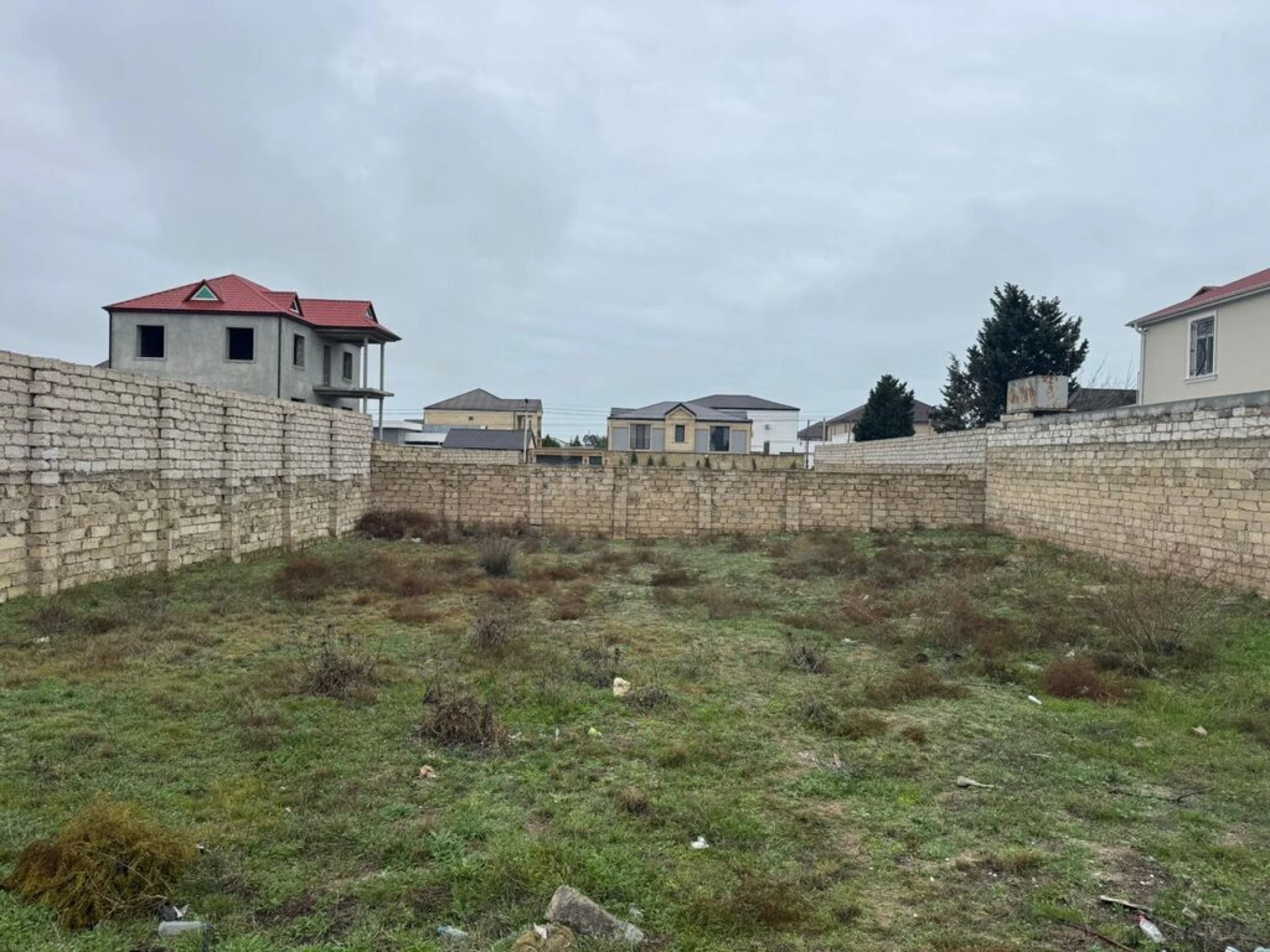 Satılır torpaq sahəsi 6 m²