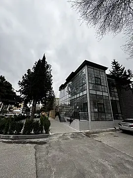 Satılır obyekt 530 m²