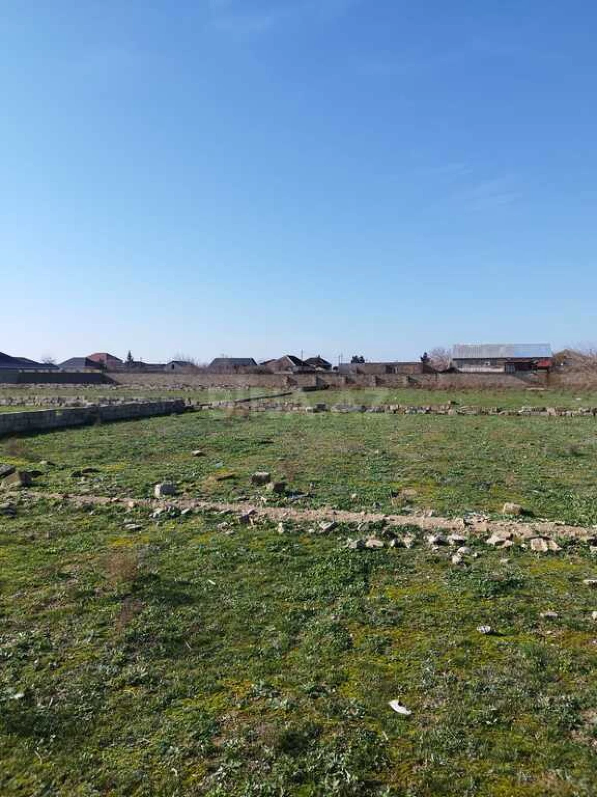 Satılır torpaq sahəsi 100 m²