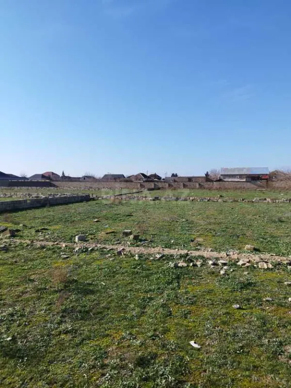 Satılır torpaq sahəsi 100 m²