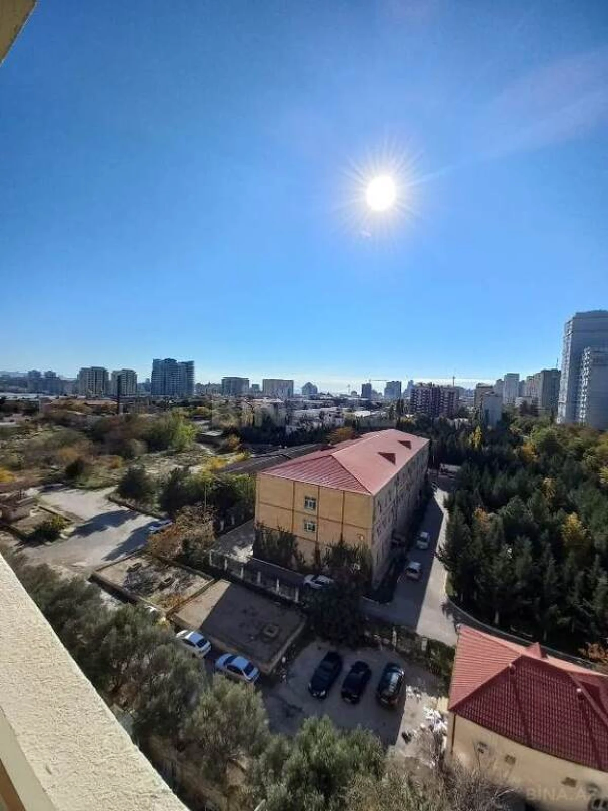 Satılır 3 otaqlı mənzil 125 m²