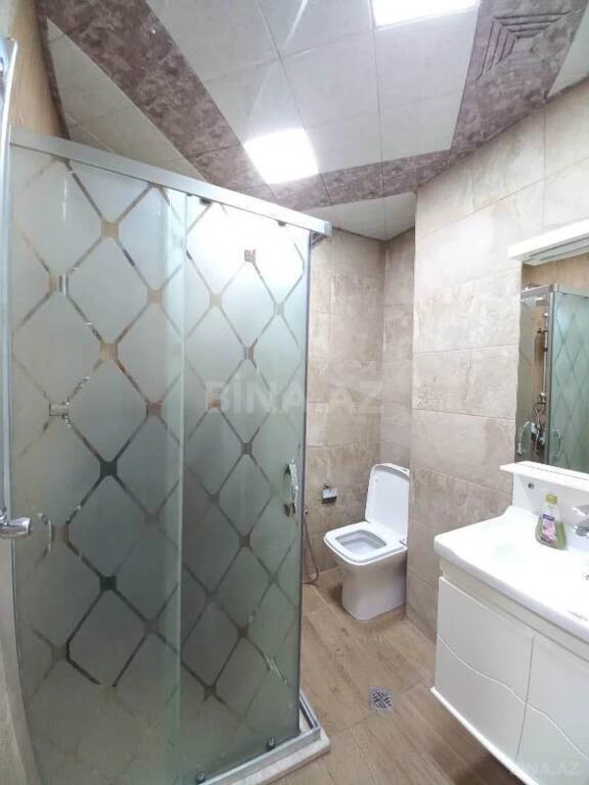 Satılır 3 otaqlı mənzil 125 m²