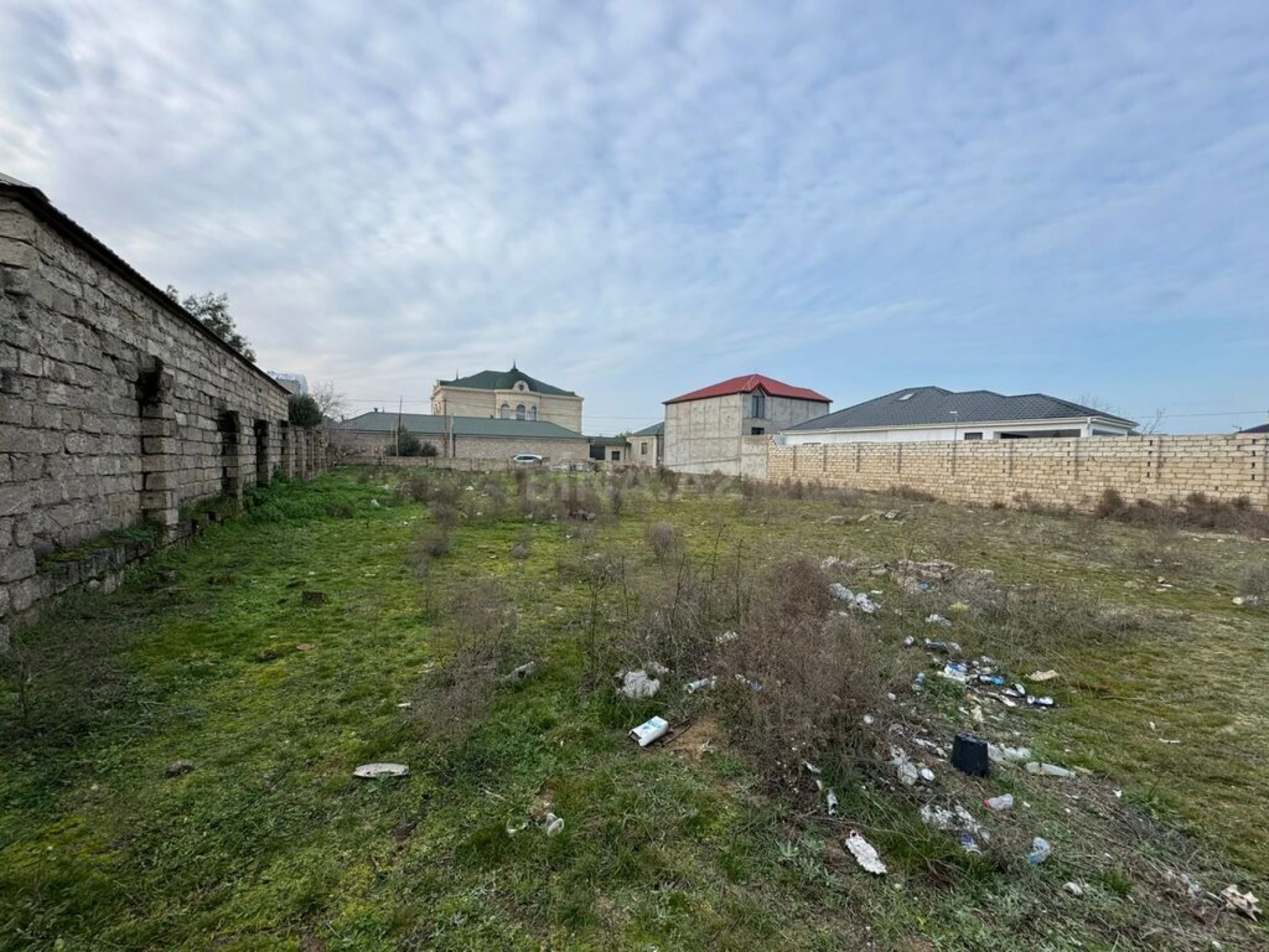 Satılır torpaq sahəsi 12 m²