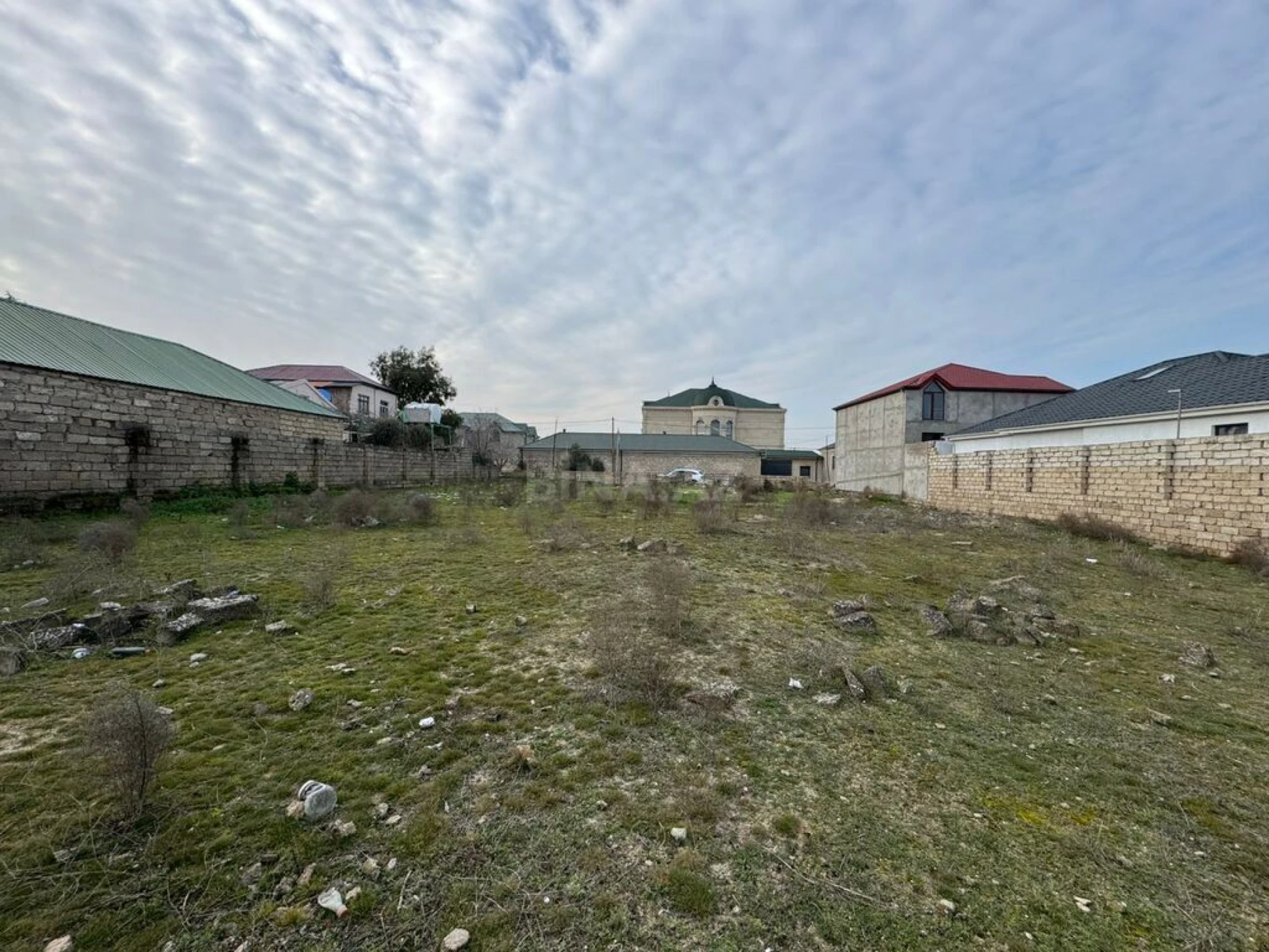 Satılır torpaq sahəsi 12 m²