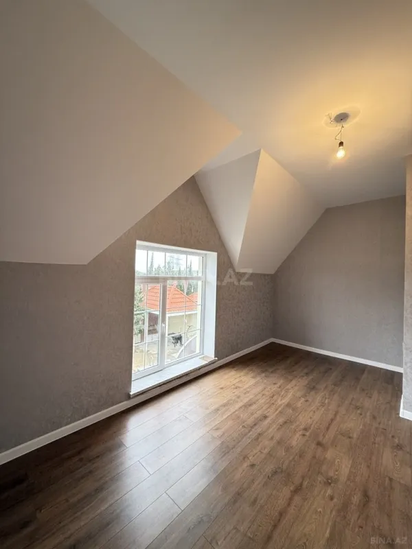 Satılır 4 otaqlı həyət evi 140 m²