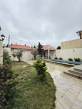Satılır 4 otaqlı həyət evi 140 m²