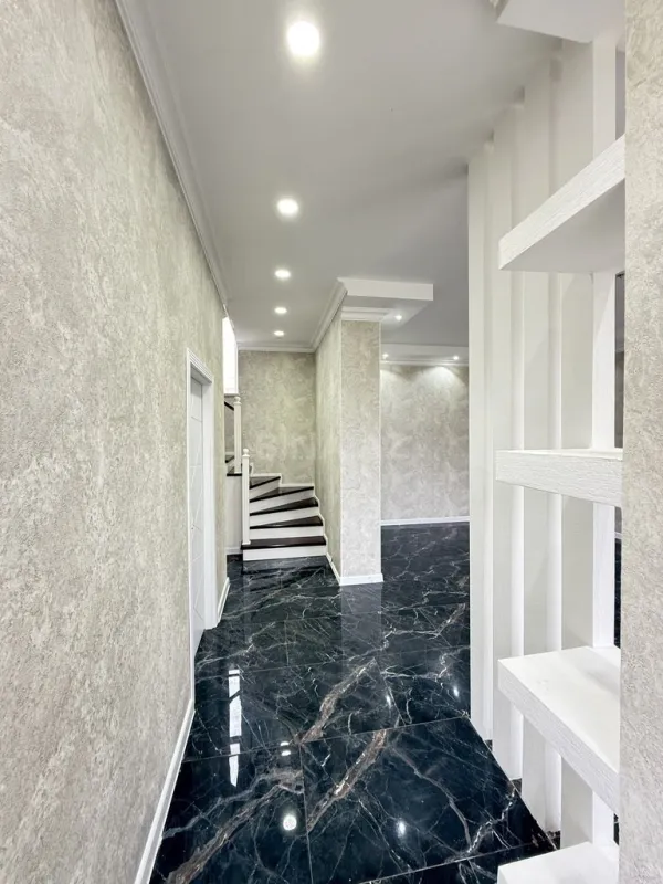 Satılır 4 otaqlı həyət evi 140 m²