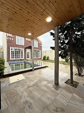 Satılır 4 otaqlı həyət evi 140 m²