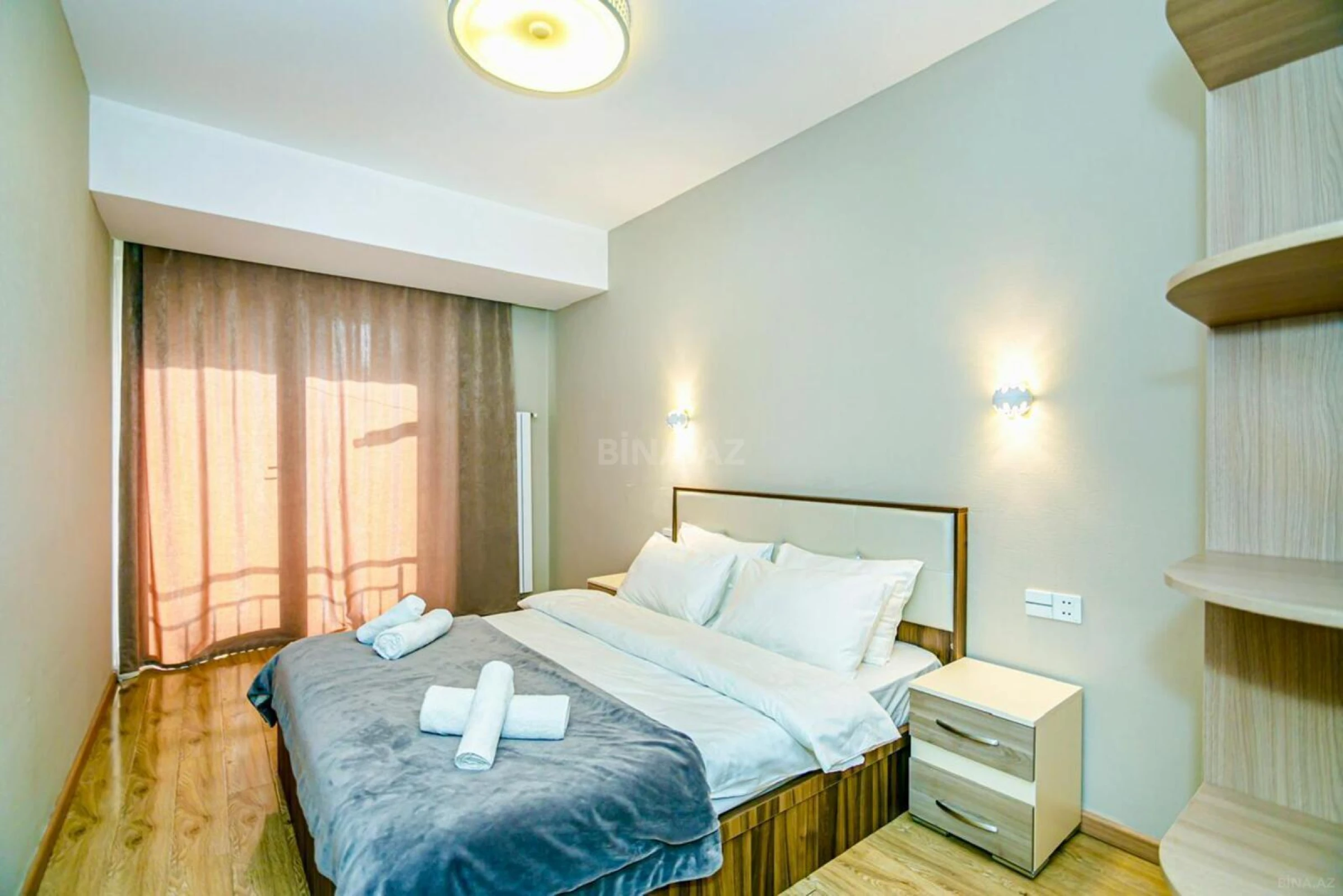 Kirayə verilir 3 otaqlı mənzil 135 m²