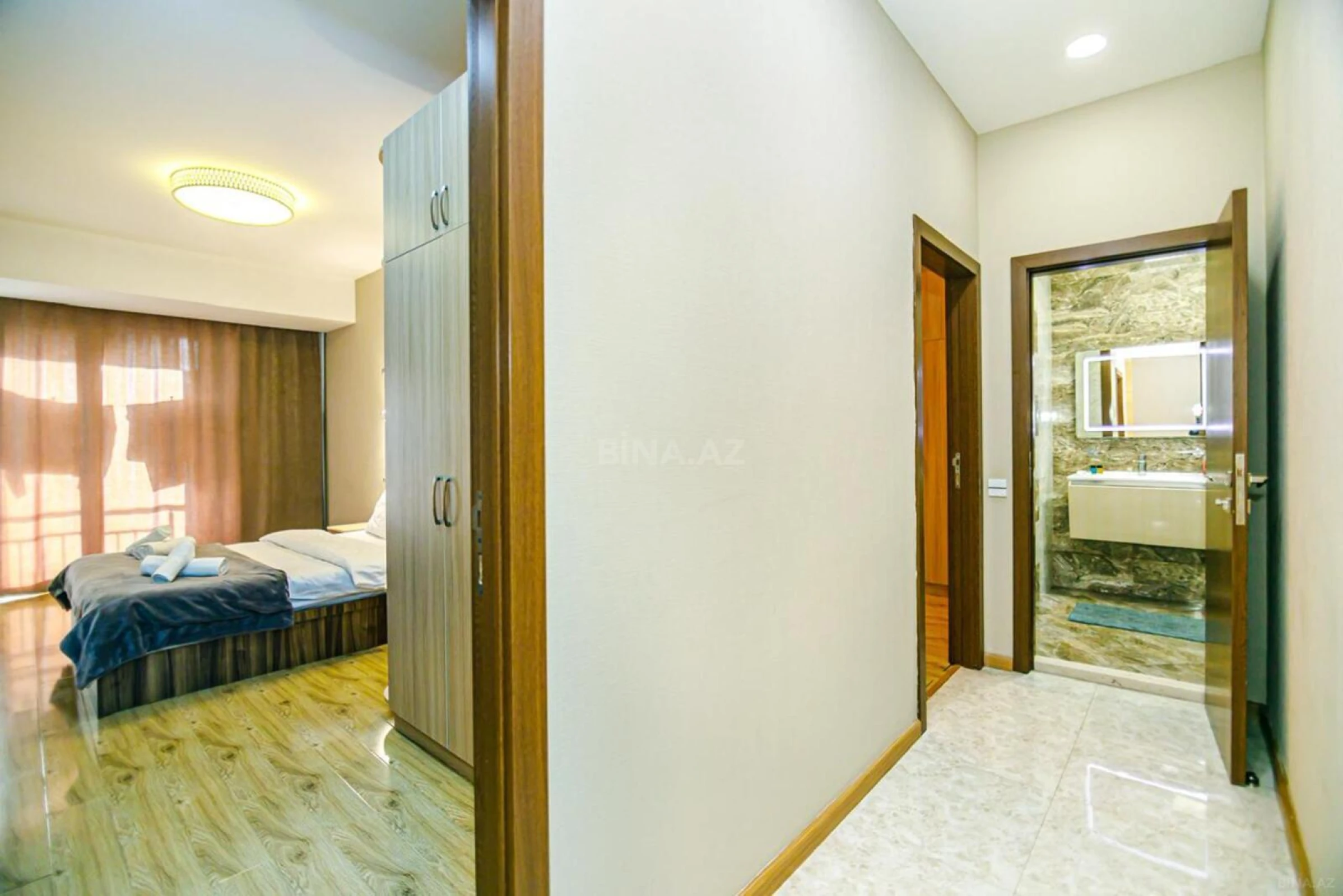 Kirayə verilir 3 otaqlı mənzil 135 m²