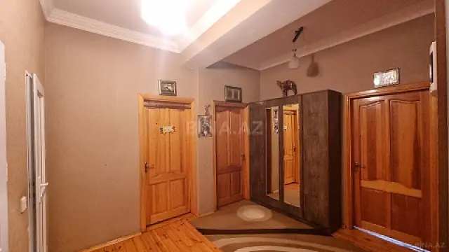 Satılır 3 otaqlı mənzil 86 m²