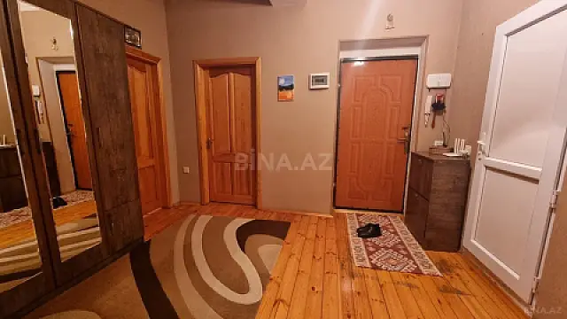 Satılır 3 otaqlı mənzil 86 m²