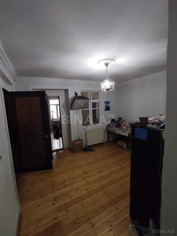 Satılır torpaq sahəsi 4 m²