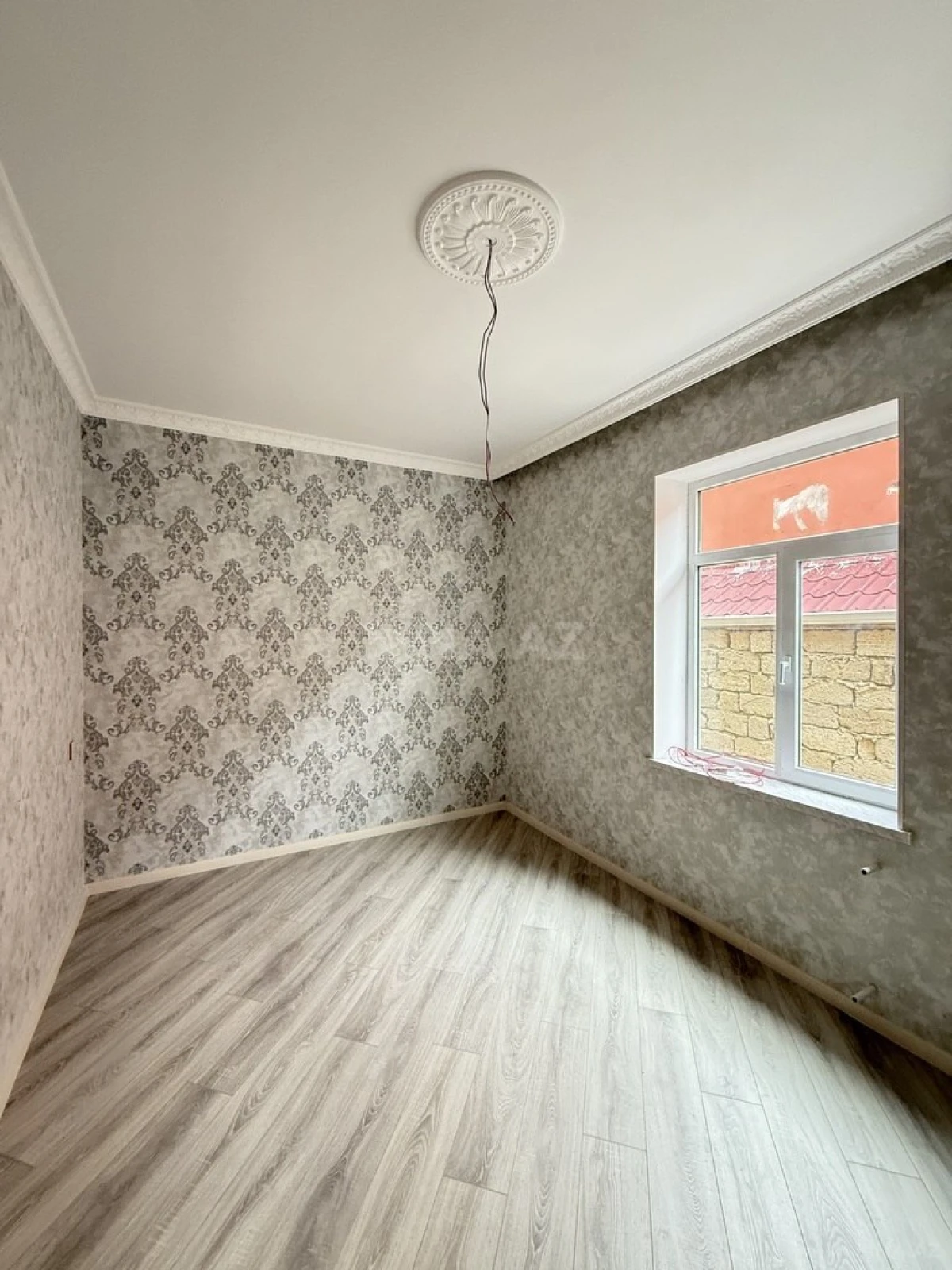 Satılır 4 otaqlı həyət evi 125 m²