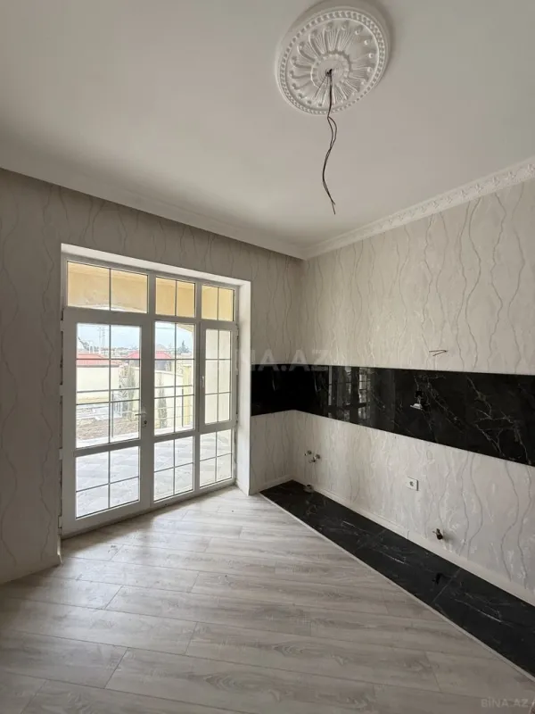 Satılır 4 otaqlı həyət evi 125 m²