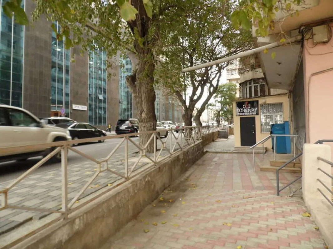 Kirayə verilir obyekt 65 m²