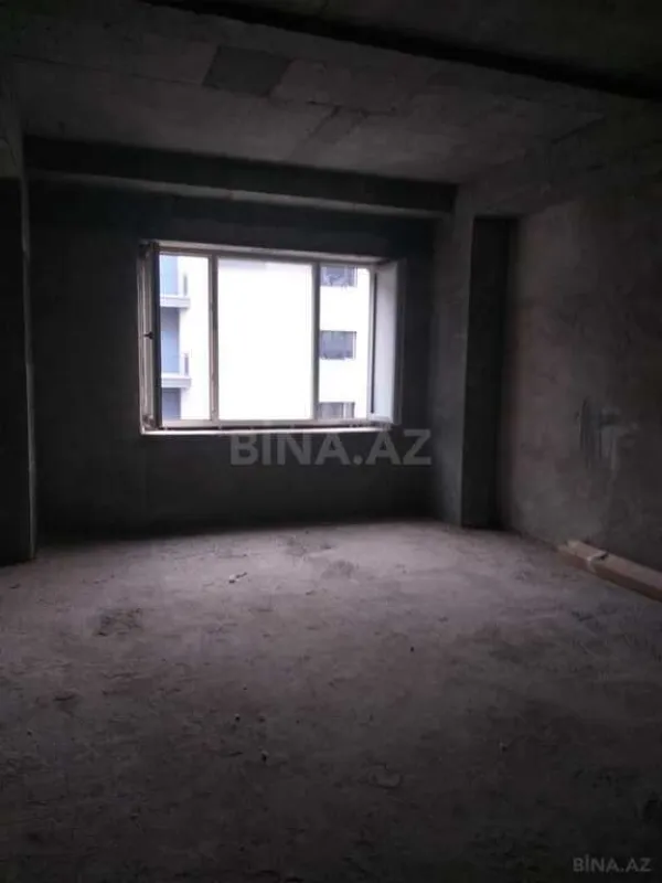 Satılır 3 otaqlı mənzil 128 m²
