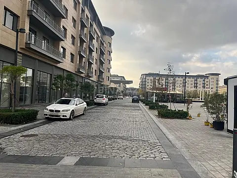 Satılır 3 otaqlı mənzil 128 m²
