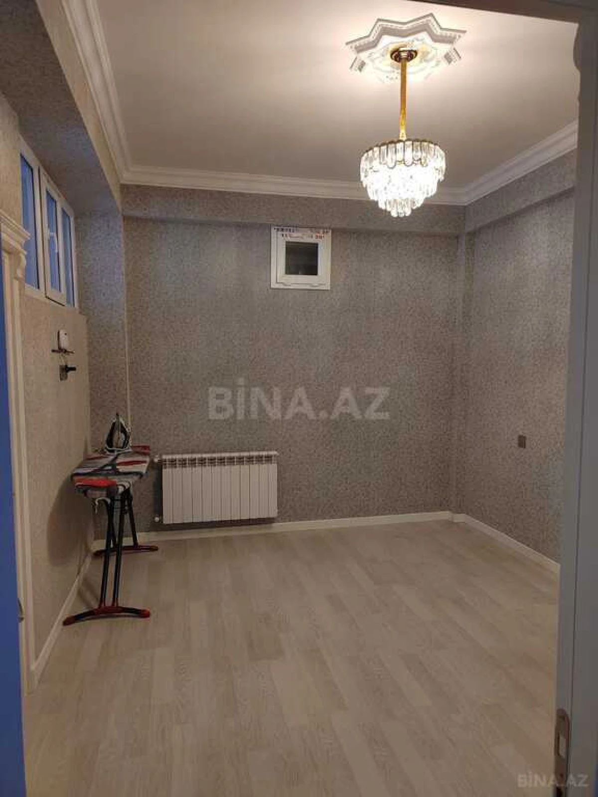 Satılır 3 otaqlı mənzil 105 m²