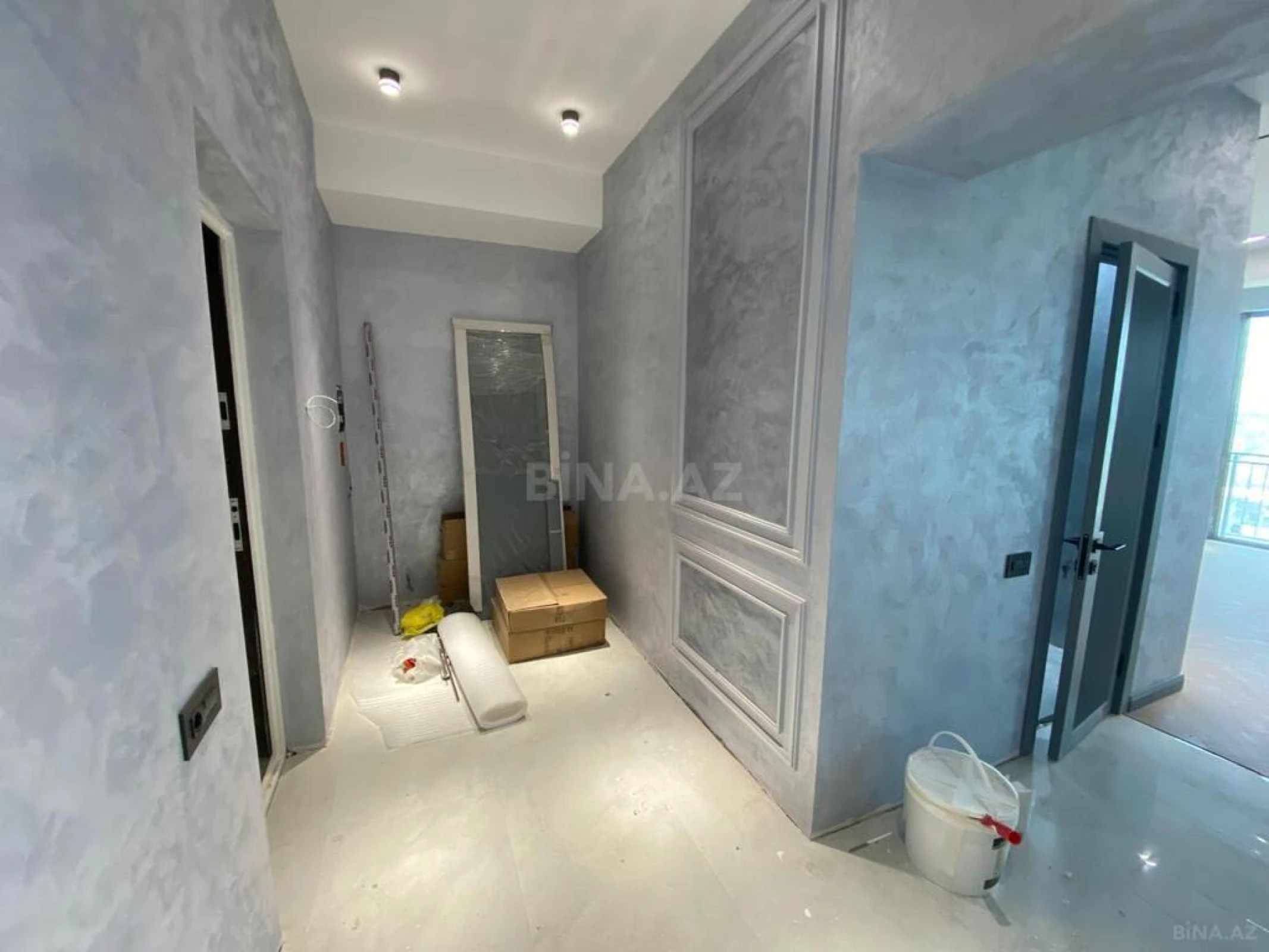 Satılır 3 otaqlı mənzil 101 m²