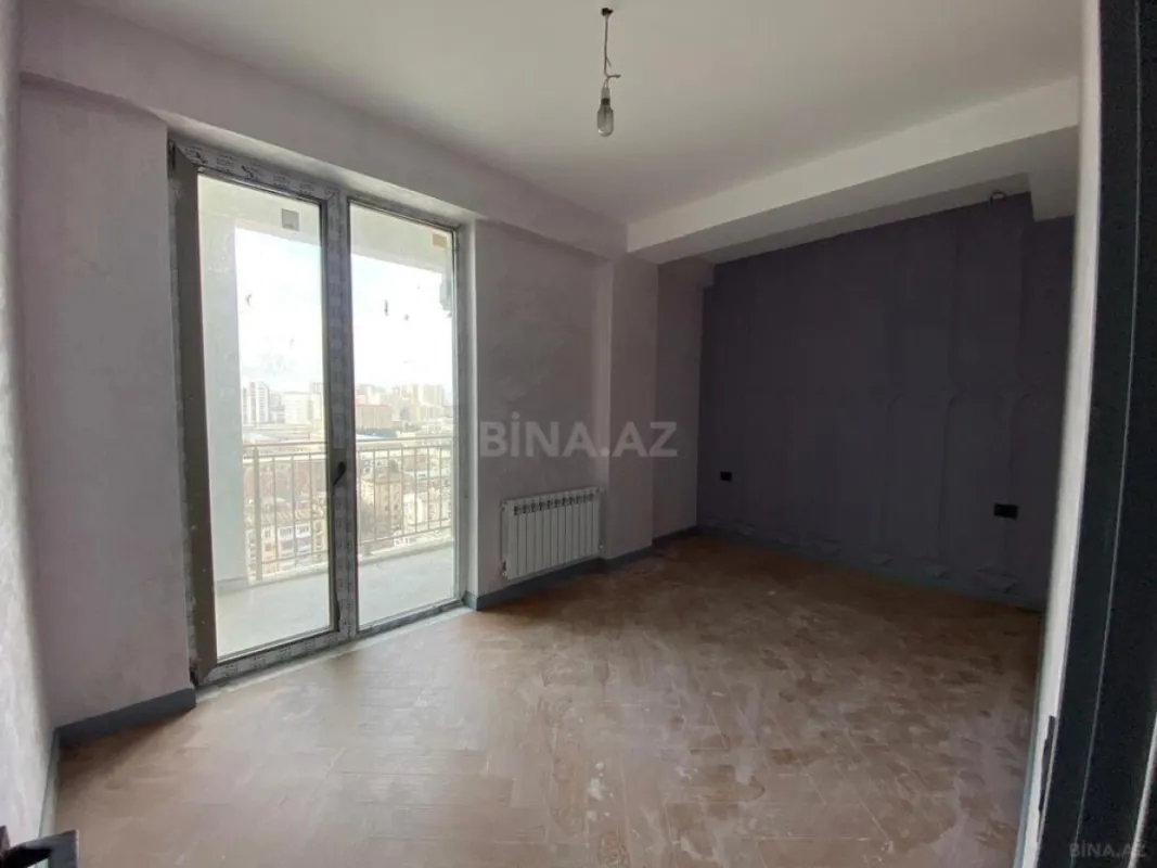Satılır 3 otaqlı mənzil 101 m²