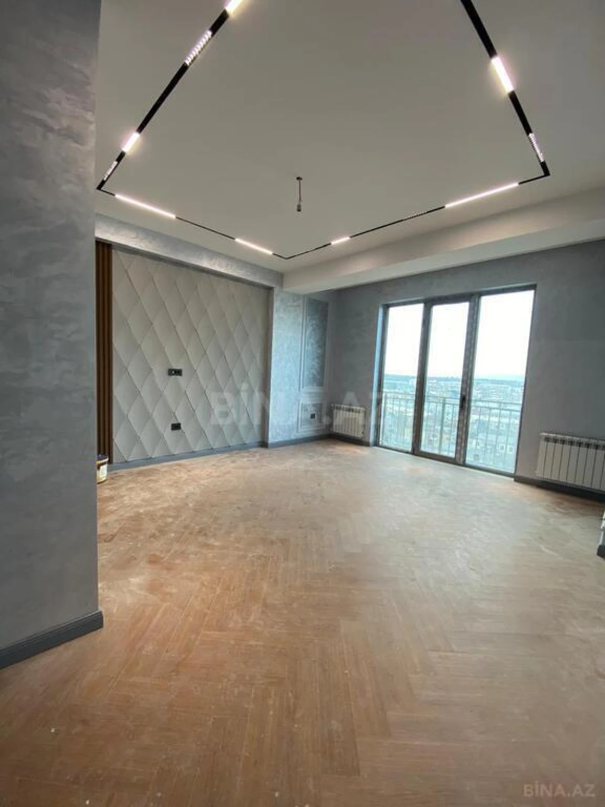 Satılır 3 otaqlı mənzil 101 m²