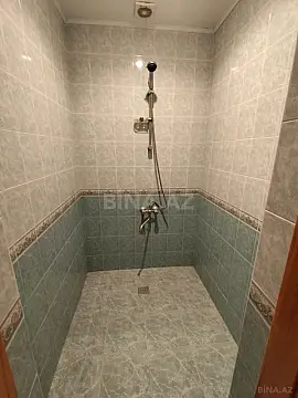 Satılır 8 otaqlı həyət evi 628.1 m²