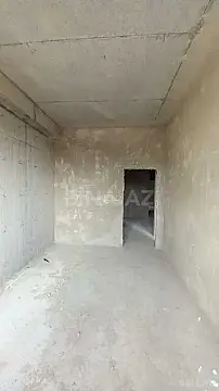 Satılır 3 otaqlı mənzil 135 m²