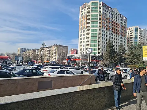 Satılır obyekt 100 m²