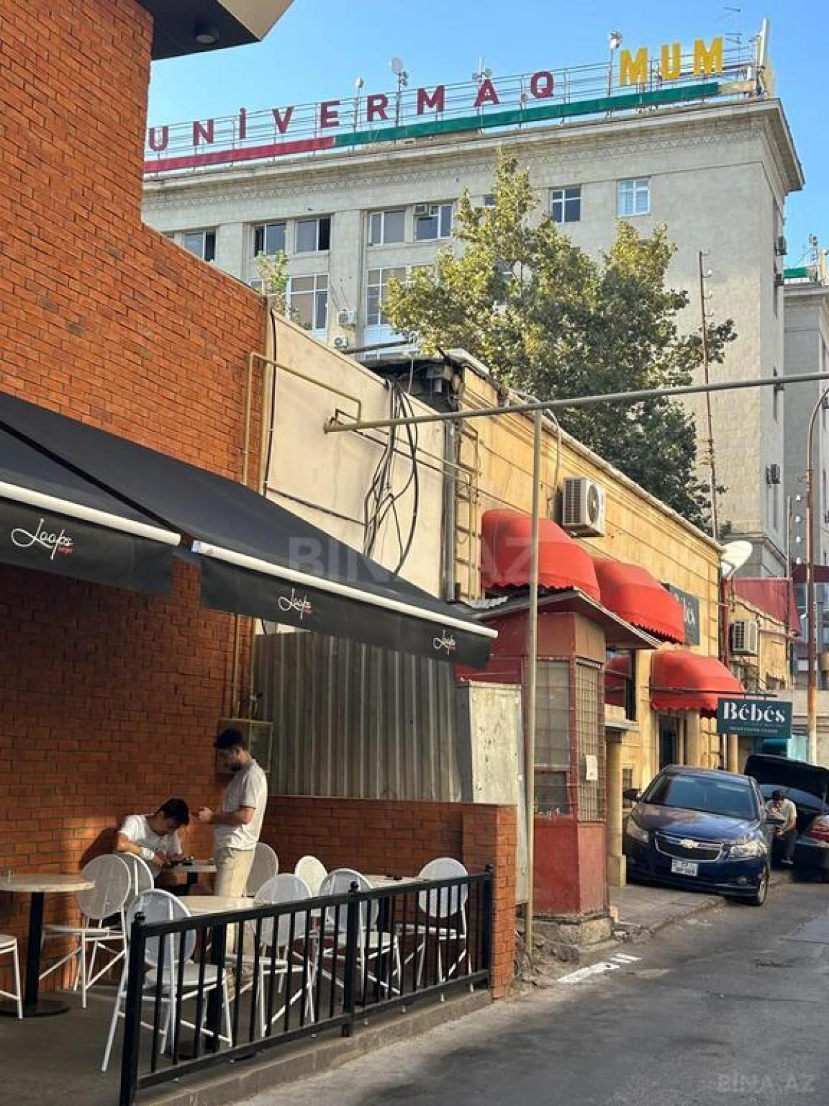 Satılır obyekt 180 m²