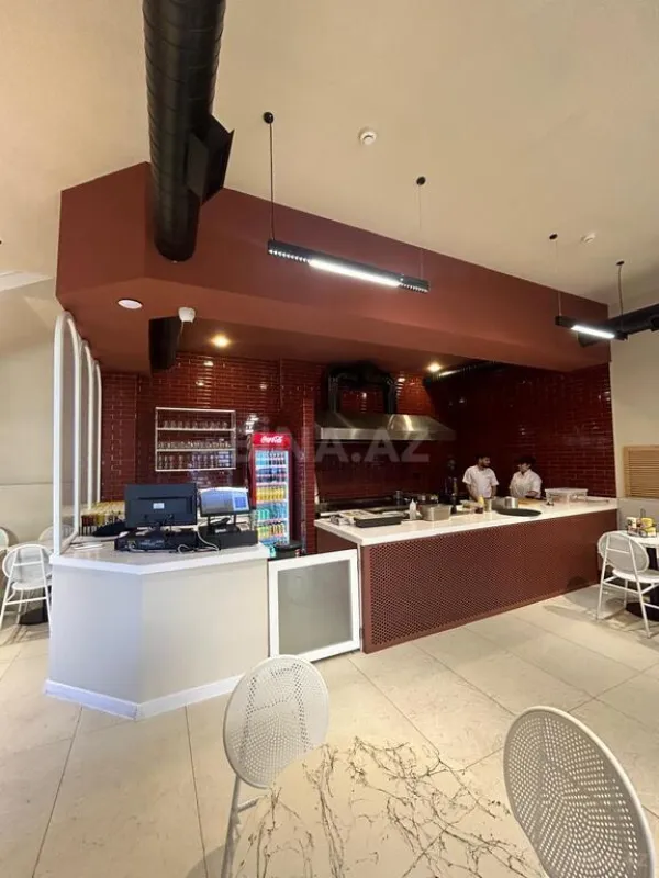 Satılır obyekt 180 m²