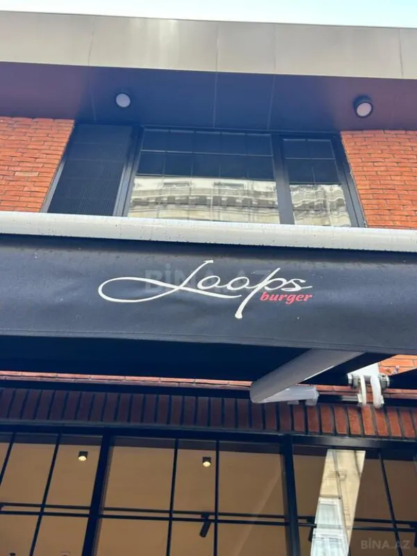 Satılır obyekt 180 m²