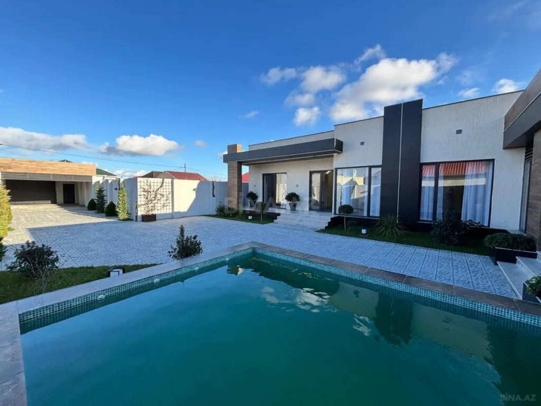 Satılır 4 otaqlı həyət evi 180 m²