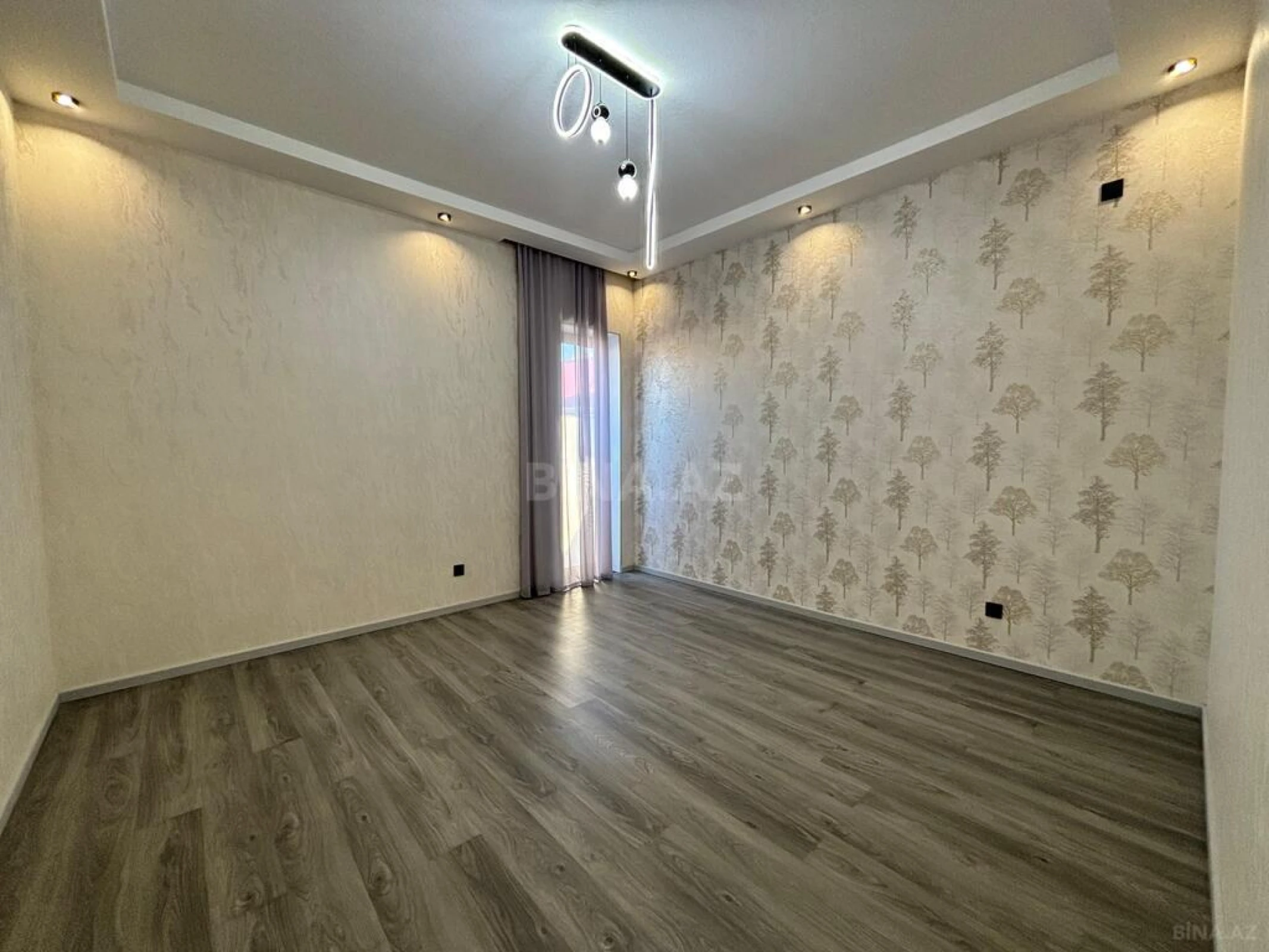 Satılır 4 otaqlı həyət evi 180 m²